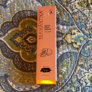 Semantika Purifying Mineral Peeling Gel - Papaya